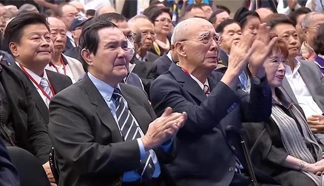 蒋万安再次亮明立场，坚持反对两岸统一，郑丽文也让大陆寒心了