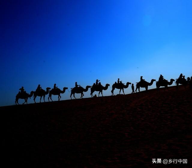 丝路驼铃遇绿电风车：甘肃的古今交响与2030新图景