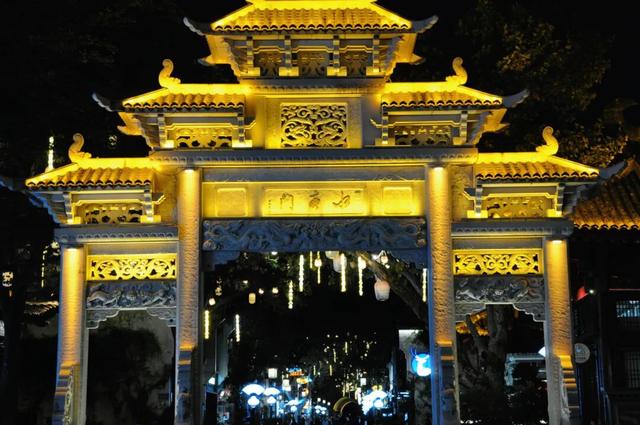 高铁1.5h！这座人少好玩无敌好吃的浙江名城，也免门票啦