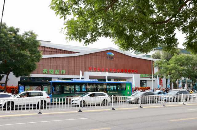 绿脉永续 品牌赋能 聚商共赢——写在呼伦贝尔大草原北京招商推介会启幕之际