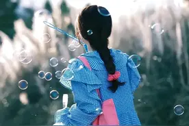 微信头像｜女生头像，美如画的背影头像，高级质感不露脸图片