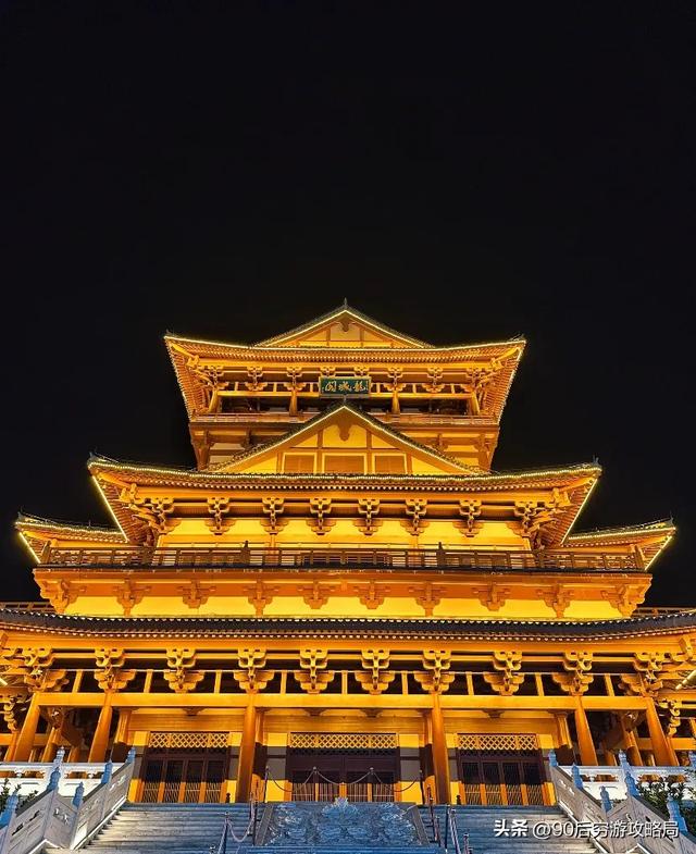 柳州2天1夜“螺蛳粉自由”攻略！600元吃垮8碗粉+0元拍纽约同款！