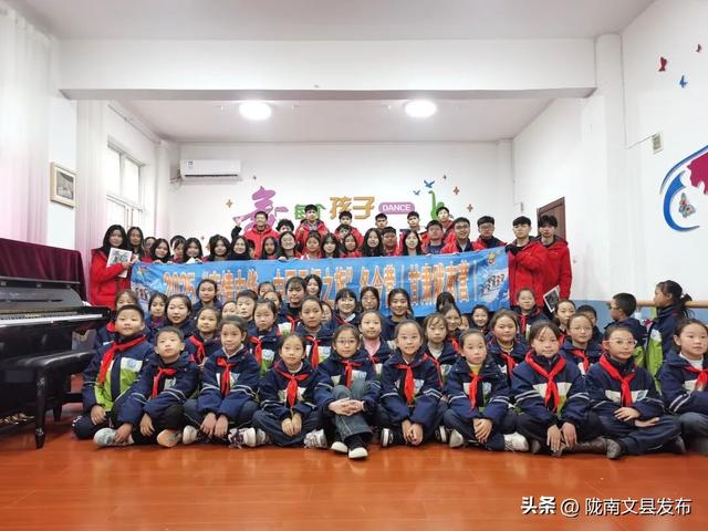 2025“亲情中华·中国寻根之旅”冬令营甘肃陇南营文县研学：华裔青少年触摸白马文化根脉