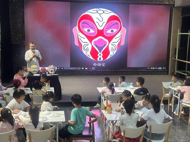 西安家门口的“书”适区！“城市书房+”：为城市加一份书香温度