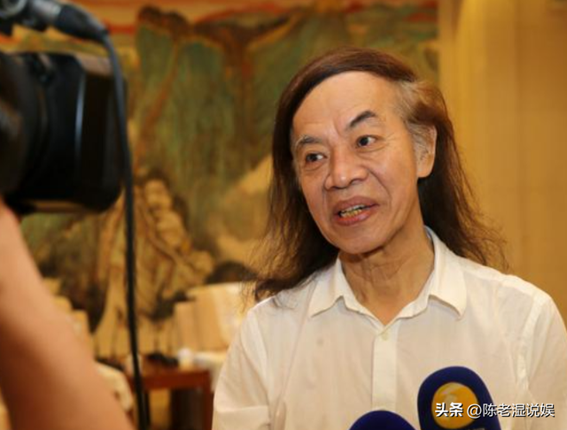 原来被释永信骗得最惨的人是他	，捐出上亿身家，只为安葬少林寺