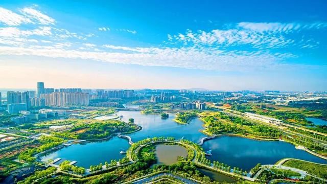3000㎡博爱湖水上乐园开业！佛山又添水经济新引擎→