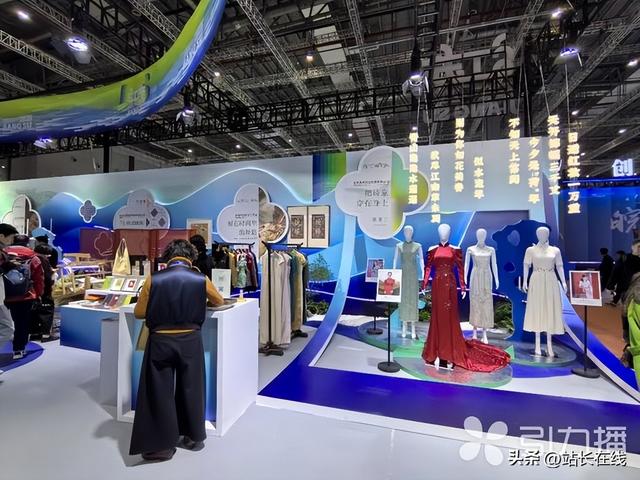 第六届长三角文博会开幕 苏州展商亮相沪上尽显创新活力