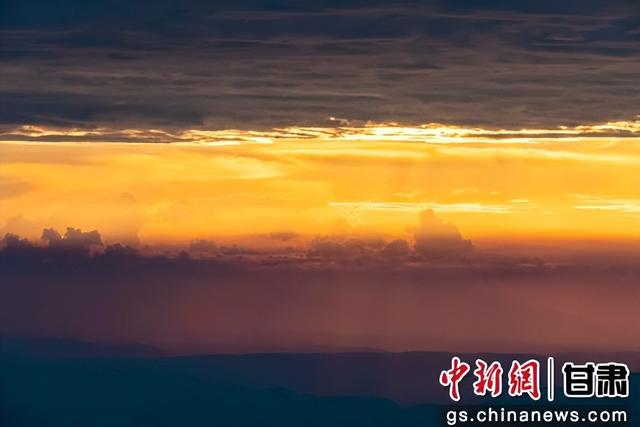 榆中的绝美晚霞你看了吗？