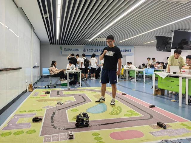 2025全国大学生嵌入式芯片与系统设计竞赛应用赛道总决赛圆满闭幕