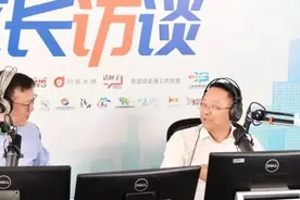 听民声、解民忧，区长肖文高做客“夏令热线”回应群众关切图片