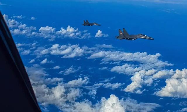 特朗普果然变脸了，红线问题不再谨慎，对中国打出最敏感的一张牌