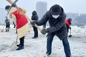 不要再科普冻雨了 湖北高速堵车滞留责任人被处罚 且看官方通报图片