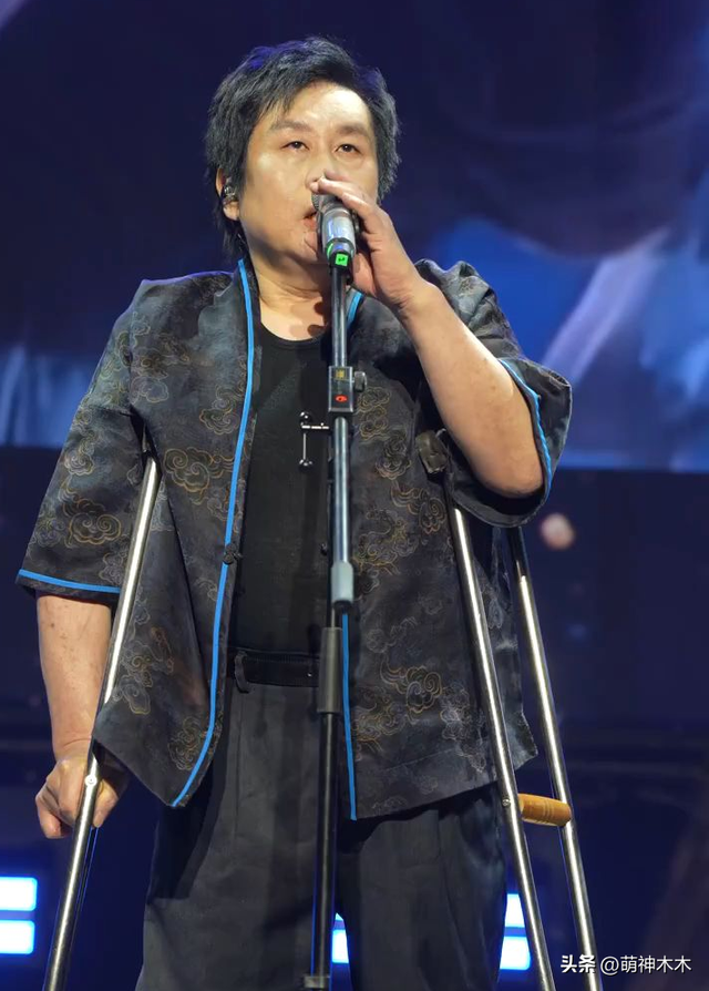 郑智化再次发文吐槽大陆机场，坦言心灰意冷萌生退意，评论区翻车