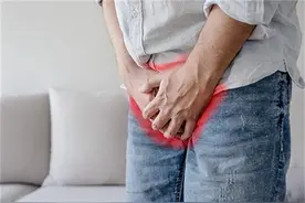 前列腺发生癌变时，或有这6种症状表现，男性要重视，不要忽视图片