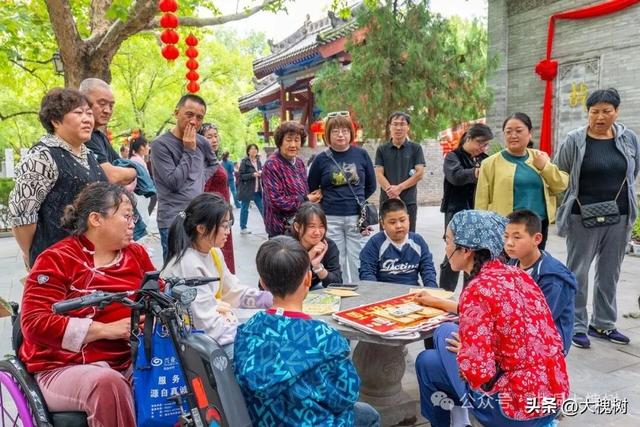 洪洞大槐树景区国庆盛宴持续升温移民后裔老家寻根忙