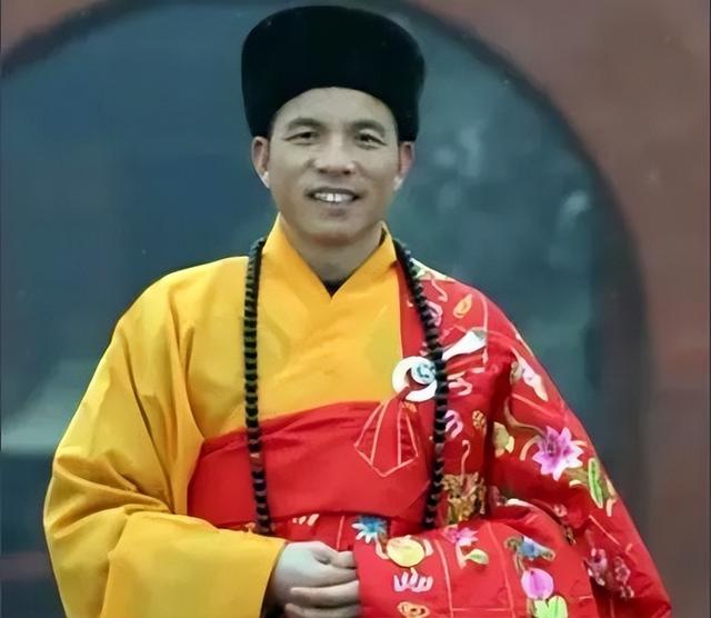 果然没猜错，少林寺新方丈实行新规后，知情人爆料已有30多人离职