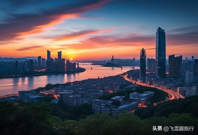 山东沿海青岛烟台威海深度自驾游全攻略，邂逅北纬37°的碧海蓝天