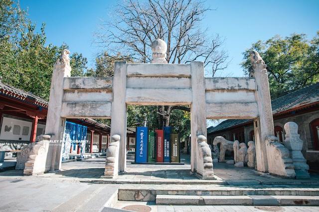 北京神秘的太监墓，地宫龙袍干尸名黄拙吾，为何被怀疑是洪承畴？