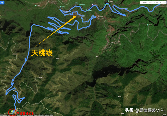 太行山平顺县的天路