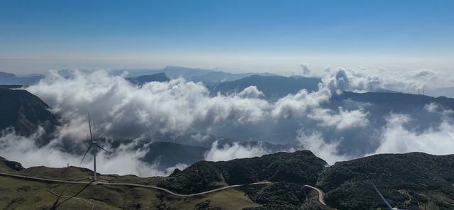 乌蒙大草原：邂逅静谧诗意的云端仙境