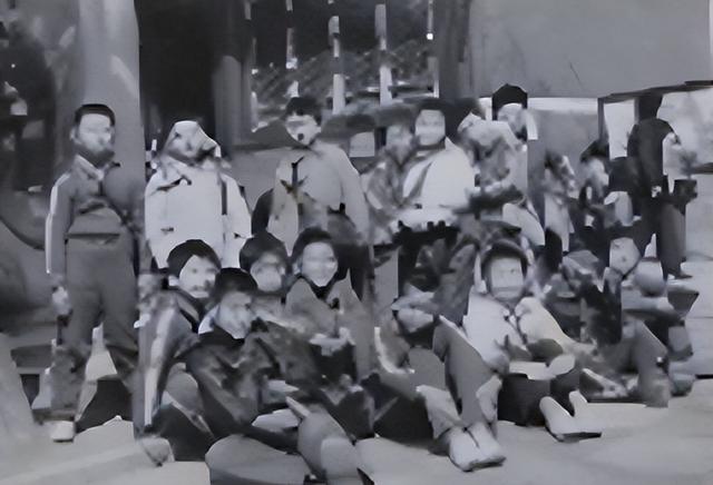 萧克上将孙子萧云松上学时，被老师悄悄询问：是不是家里有困难？