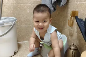 做好这四步，宝宝轻松戒掉纸尿裤图片