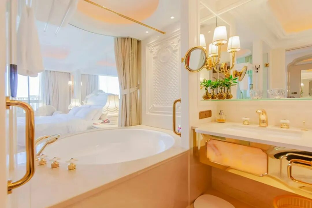 汉爵酒店，您旅途中温暖的家