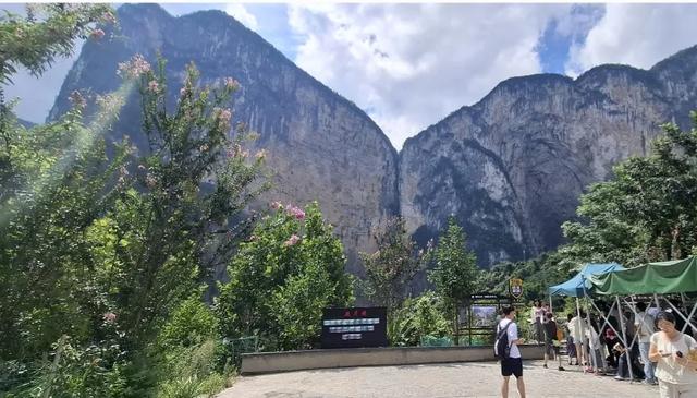 湖北恩施清江大峡谷蝴蝶岩景区怎么游?
