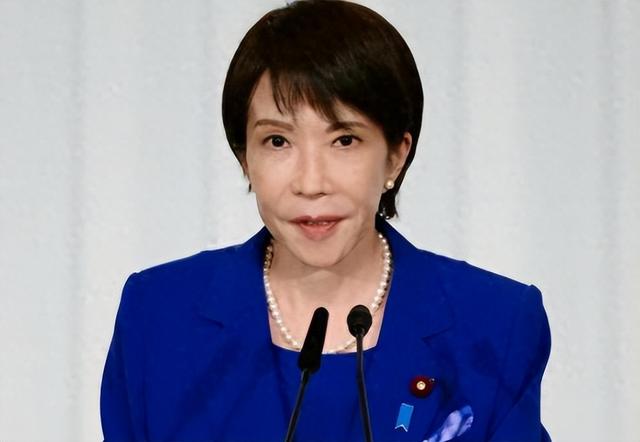 禁令生效，中方对日称呼已变，日右翼开始反水，枪口对准高市早苗