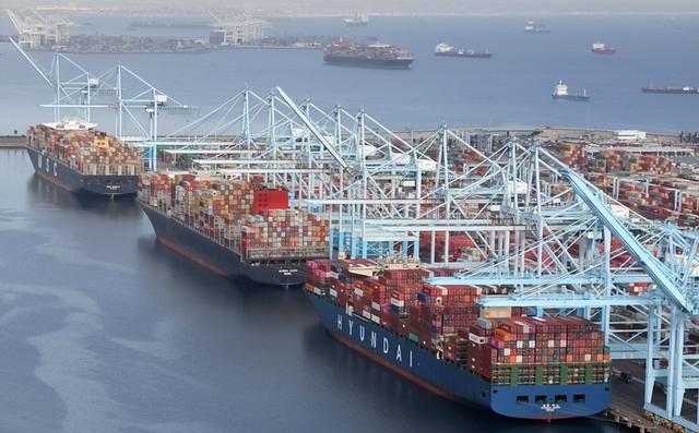 中美GDP差距再次拉大！中国GDP跌到美国60%	，到底是哪出问题了？