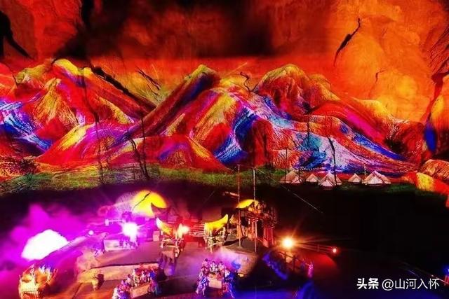 张掖七彩丹霞：从“地球调色盘”到“全天候奇幻之境；