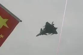 六代机公开后，歼20彻底放飞，开启“野兽模式”外挂8枚导弹图片