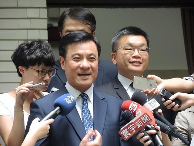 赖清德对大陆称呼变了，郑丽文反对统一？喊话大陆：美国让我过去