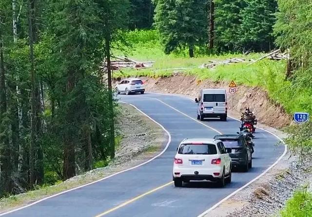 免费停车、房价打折……阿禾公路的“宠客含金量”还在上升