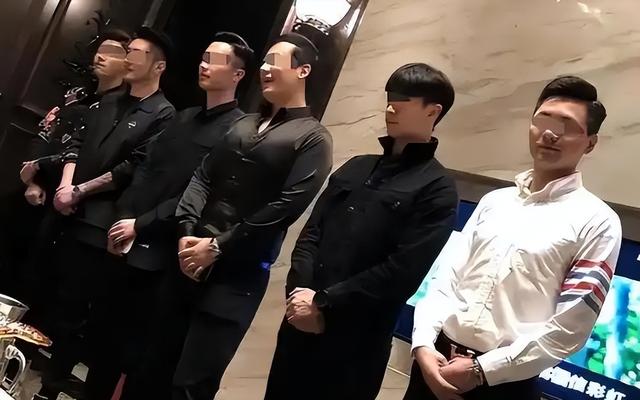 奢靡淫逸的白马会所：性交易泛滥，让富婆挥金如土，最终一夜覆灭