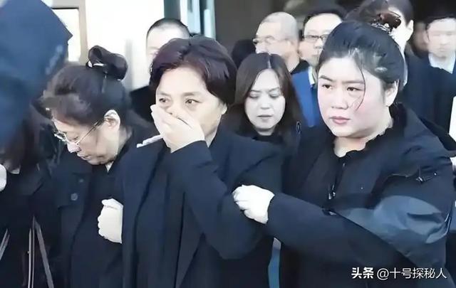 父子同日辞世，半个世纪后	，天堂再续相声缘……