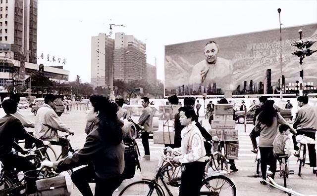 中国为何还不收复台湾？普京的一句话，得到了全体中国人民的认同