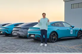 雷军回应小米卖一辆车亏6万多：造车很苦，但成功一定很酷，小米汽车还在投入期图片