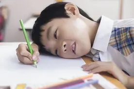 孩子做事马马虎虎，缺乏认真态度又怎么能飞得高？及时纠正还不晚图片