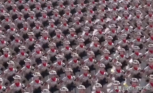 女兵领队王媛私生活照曝光后，才知她牺牲有多大，老公直言很骄傲