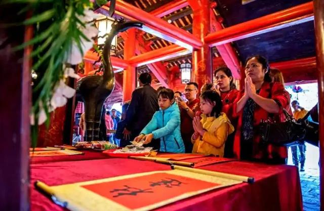 走进越南河内文庙-国子监