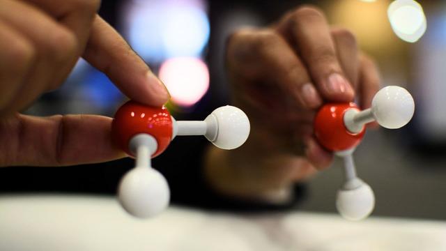 成功率高达99.8%：科学家实现对分子控制的新水平