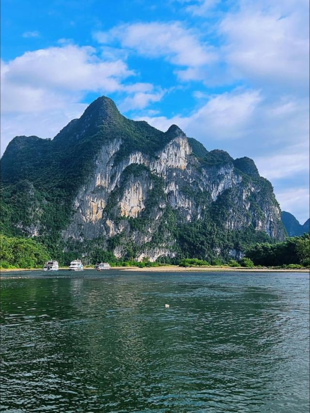 阳朔与荔浦银子岩哪个更推荐？两者都去过后，我的答案只有一个