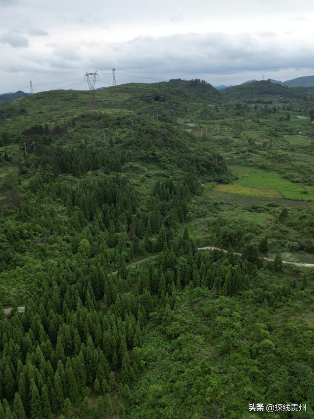 环城贵阳花溪苗王坡越野大环线之青岩段达夯翁拢“冈仁波齐”风景