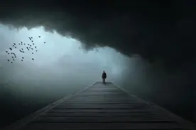 越老实的人，越难合群，原因很简单图片