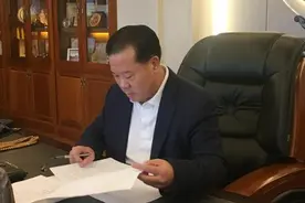 坠落的潮汕资本教父：800元起家成就850亿首富，终究还是扛不住了图片