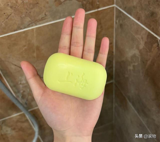 硫磺皂还能洗头？用它洗了一个月后，说说我的感受：好像真有点用