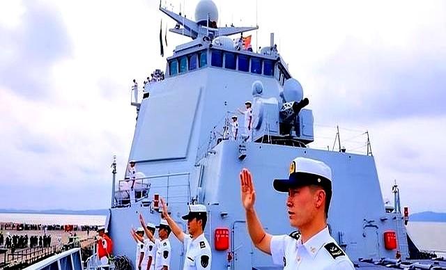 首次访华就不尊重我国？中国当场撤走仪仗队：摆正态度再来吧！