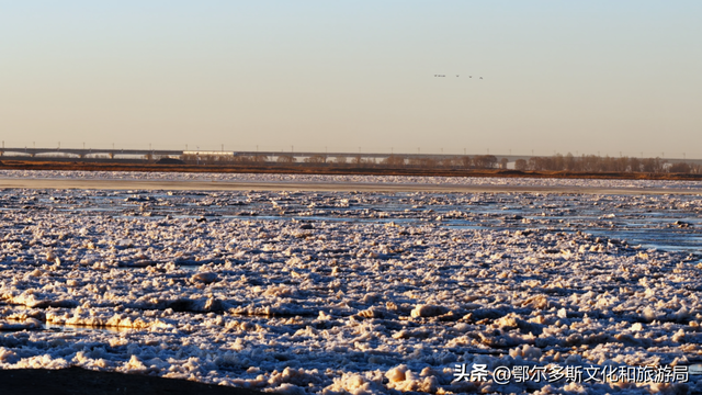 年度必看！鄂尔多斯黄河流凌景观上线→