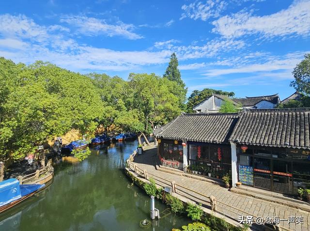 水之韵，水之乡，周庄古镇，犹如一副古色古香的山水墨画